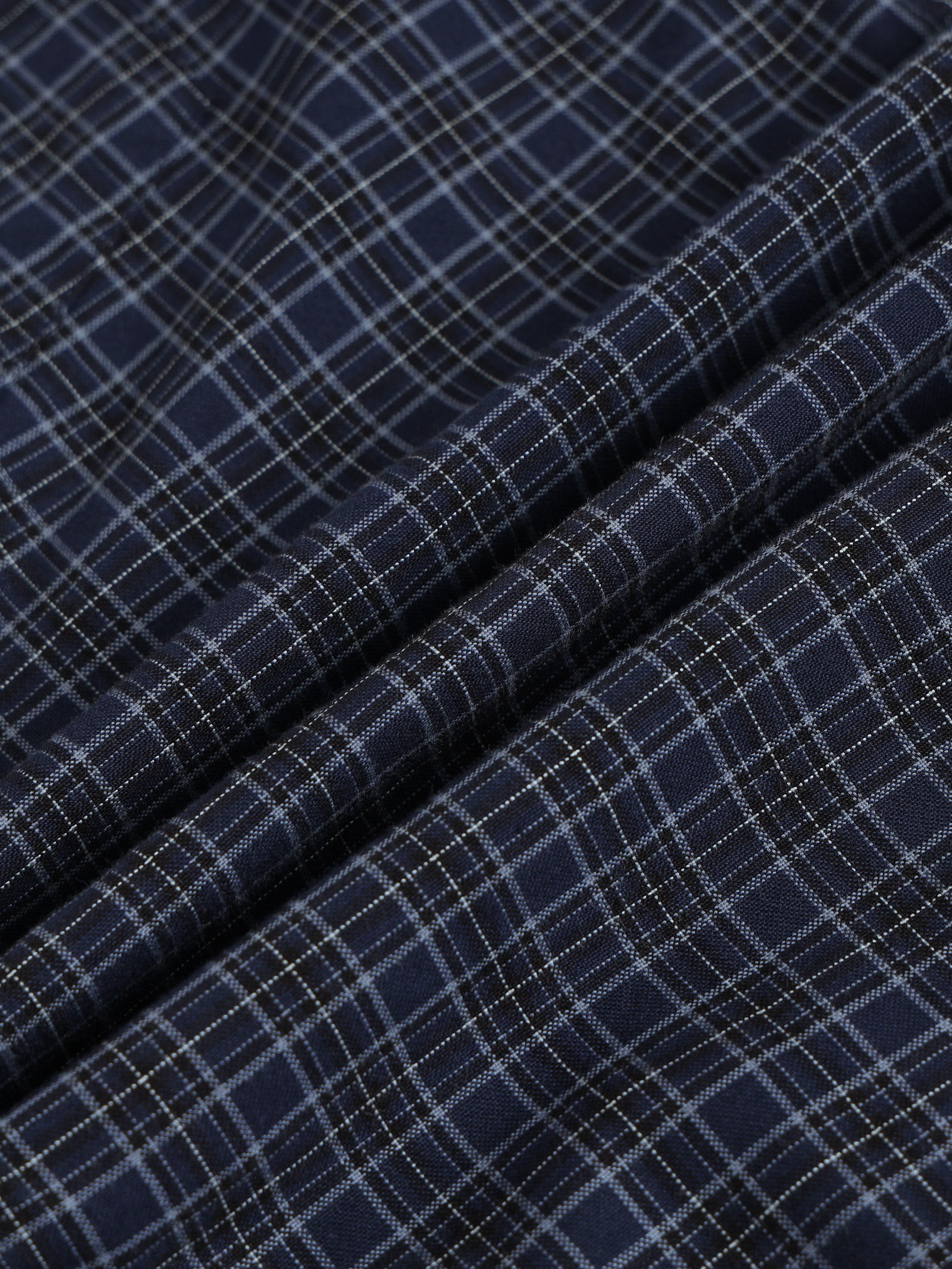 Men Smart Slim Fit Checked Casual Shirt