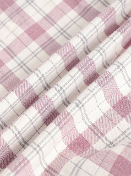 Men Smart Slim Fit Checked Casual Shirt