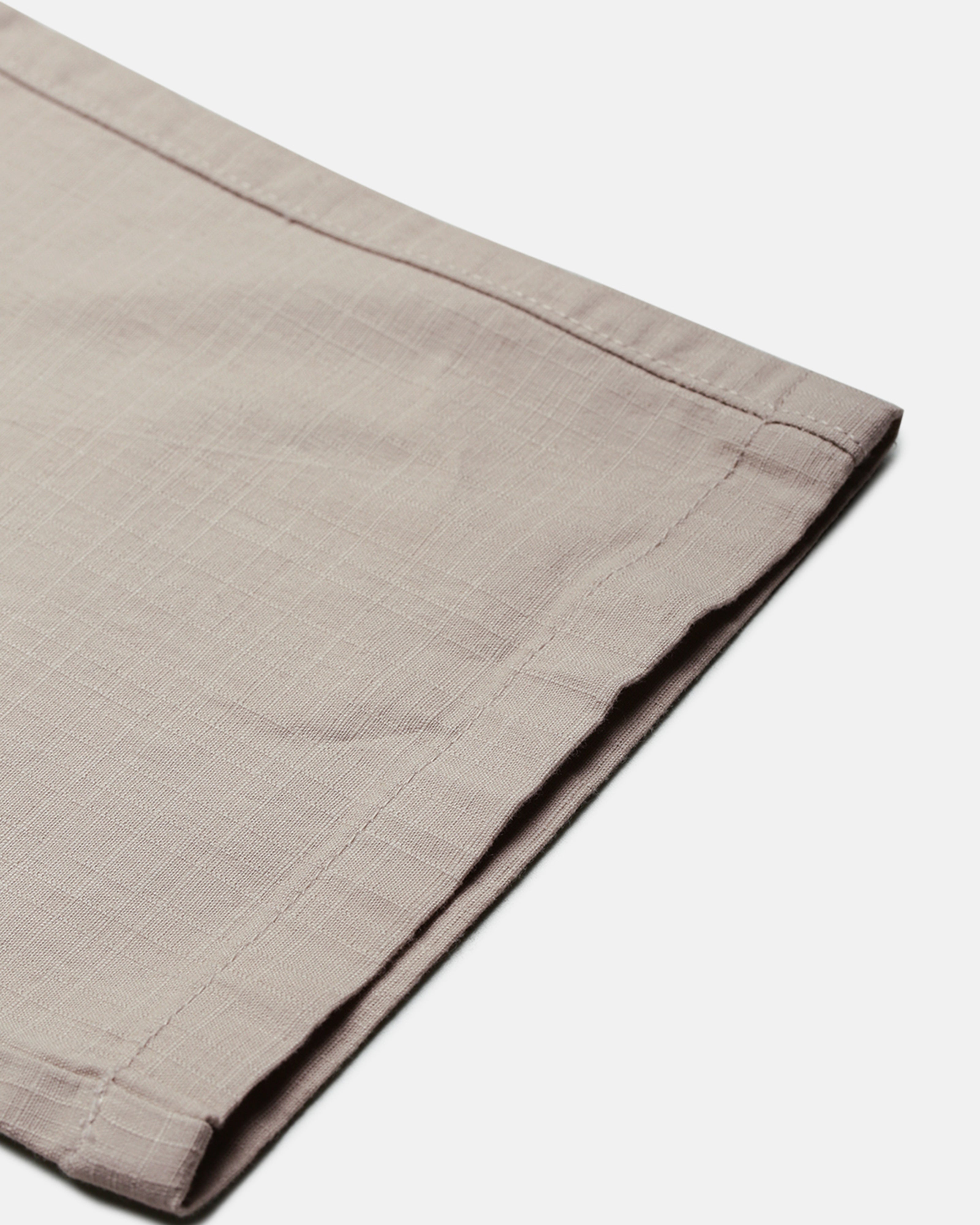 Men Comfort Straight Fit Mid-Rise Chinos Trouser