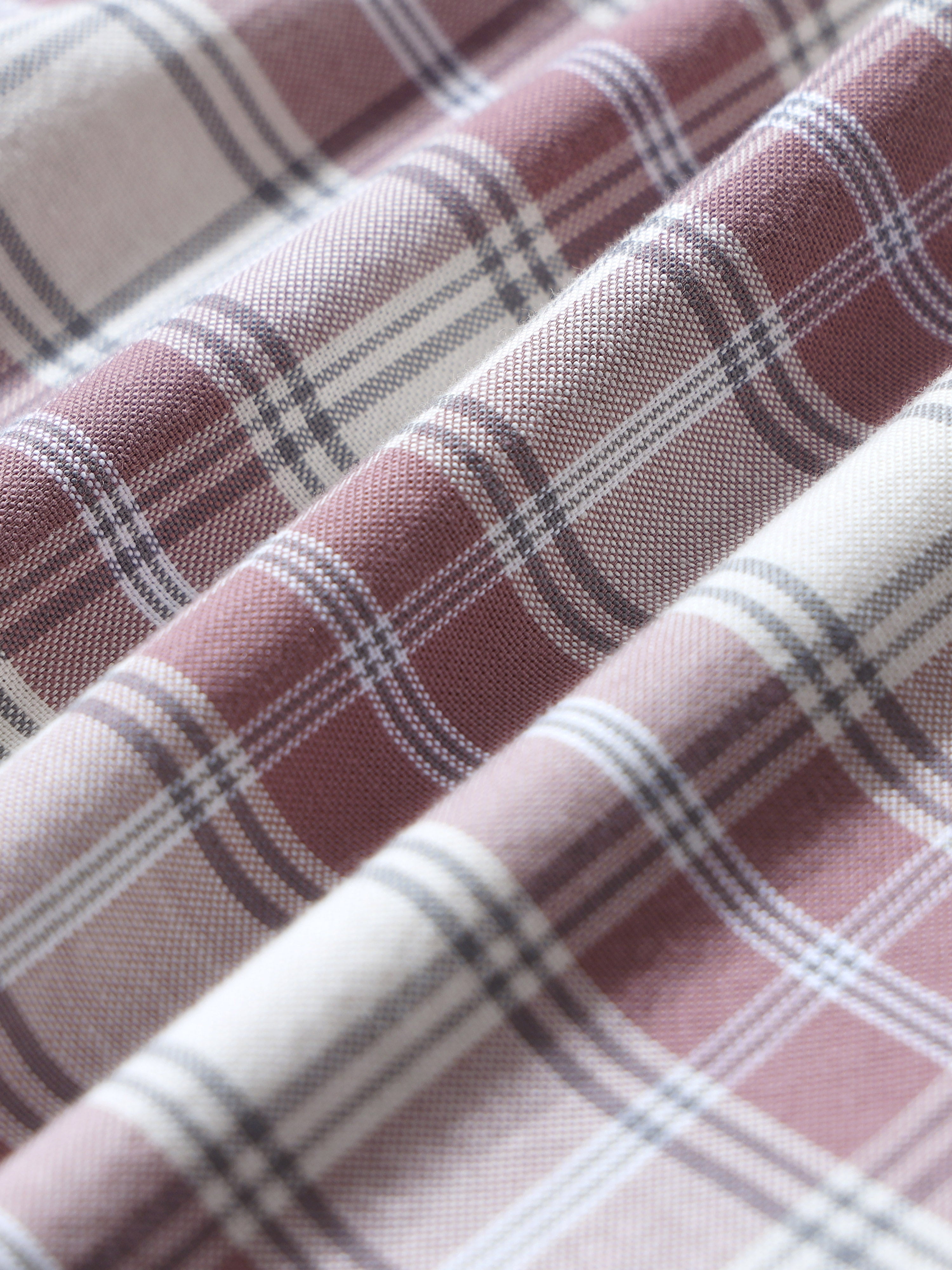 Men Smart Slim Fit Checked Casual Shirt