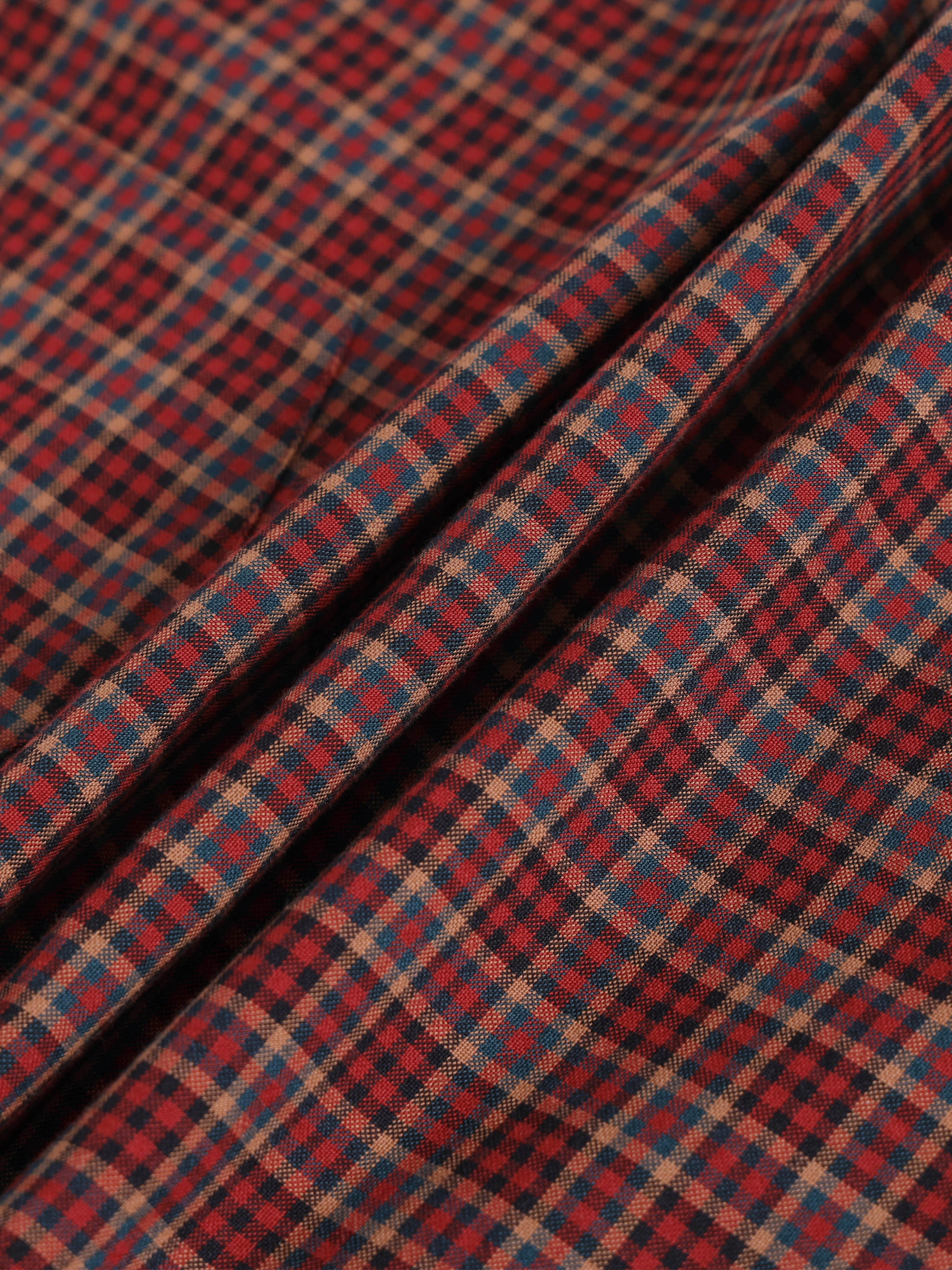 Men Smart Slim Fit Checked Casual Shirt