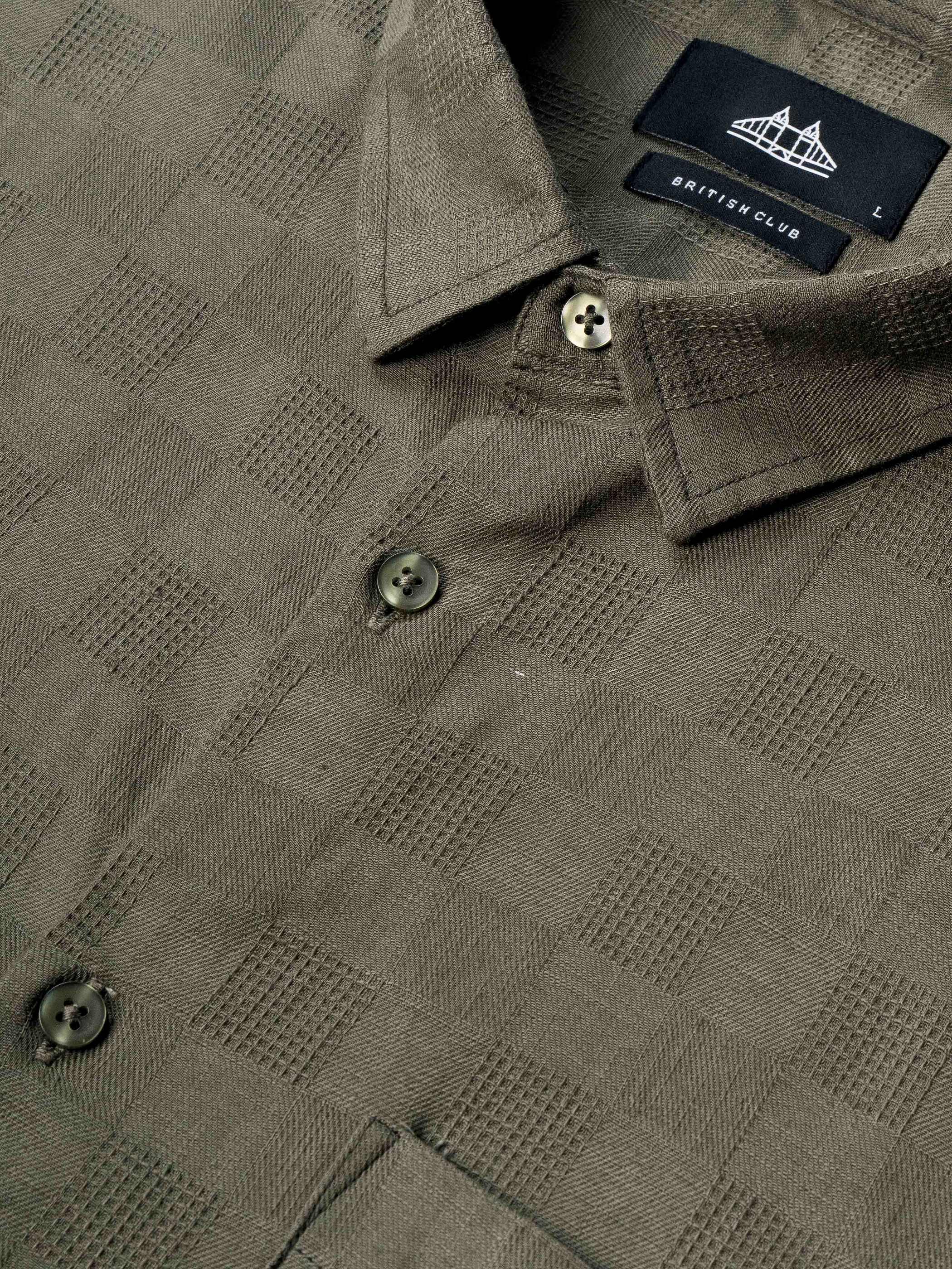 Men Checked Slim Fit Shirt with Patch Pocket