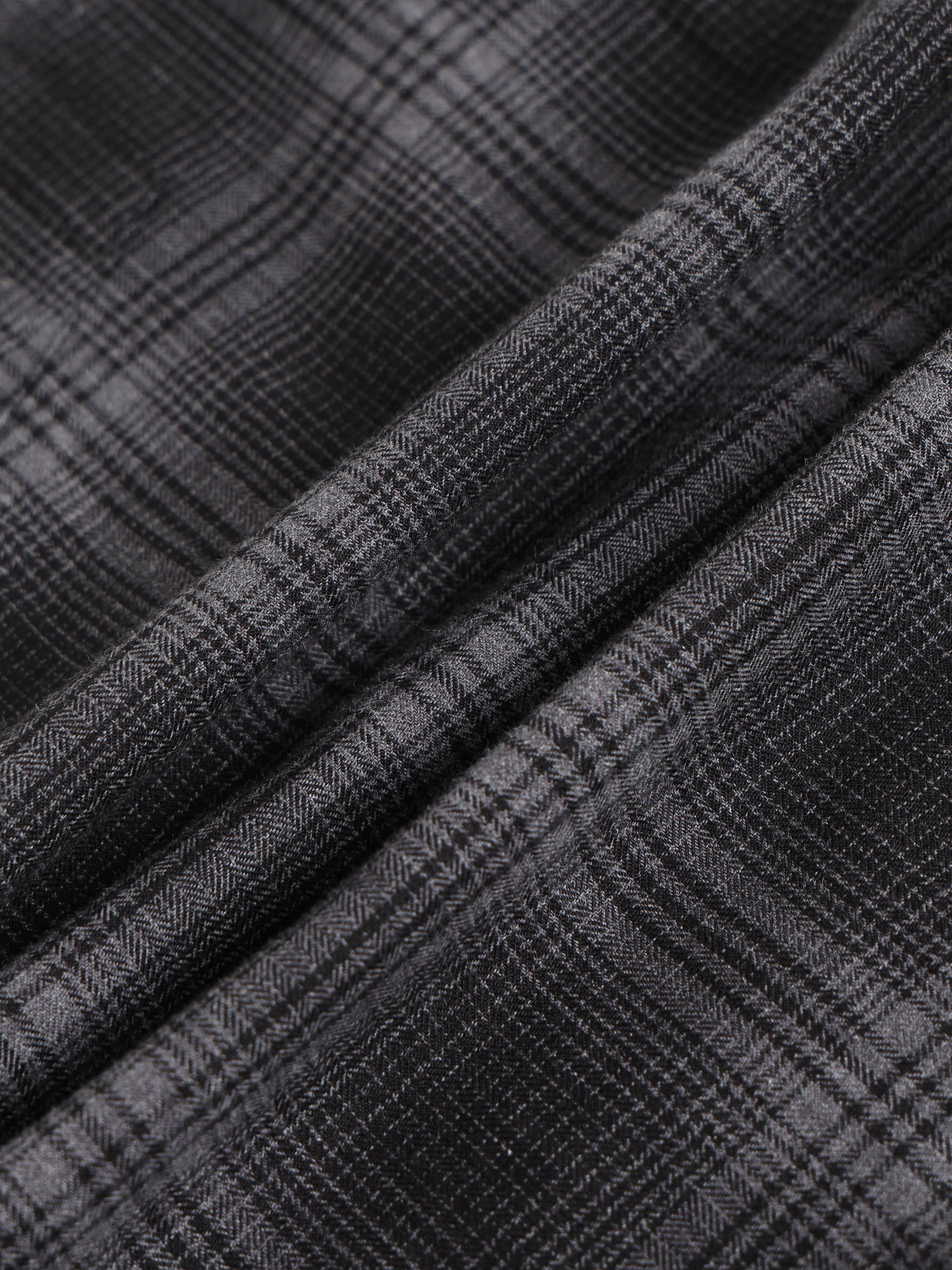 Men Smart Slim Fit Checked Casual Shirt