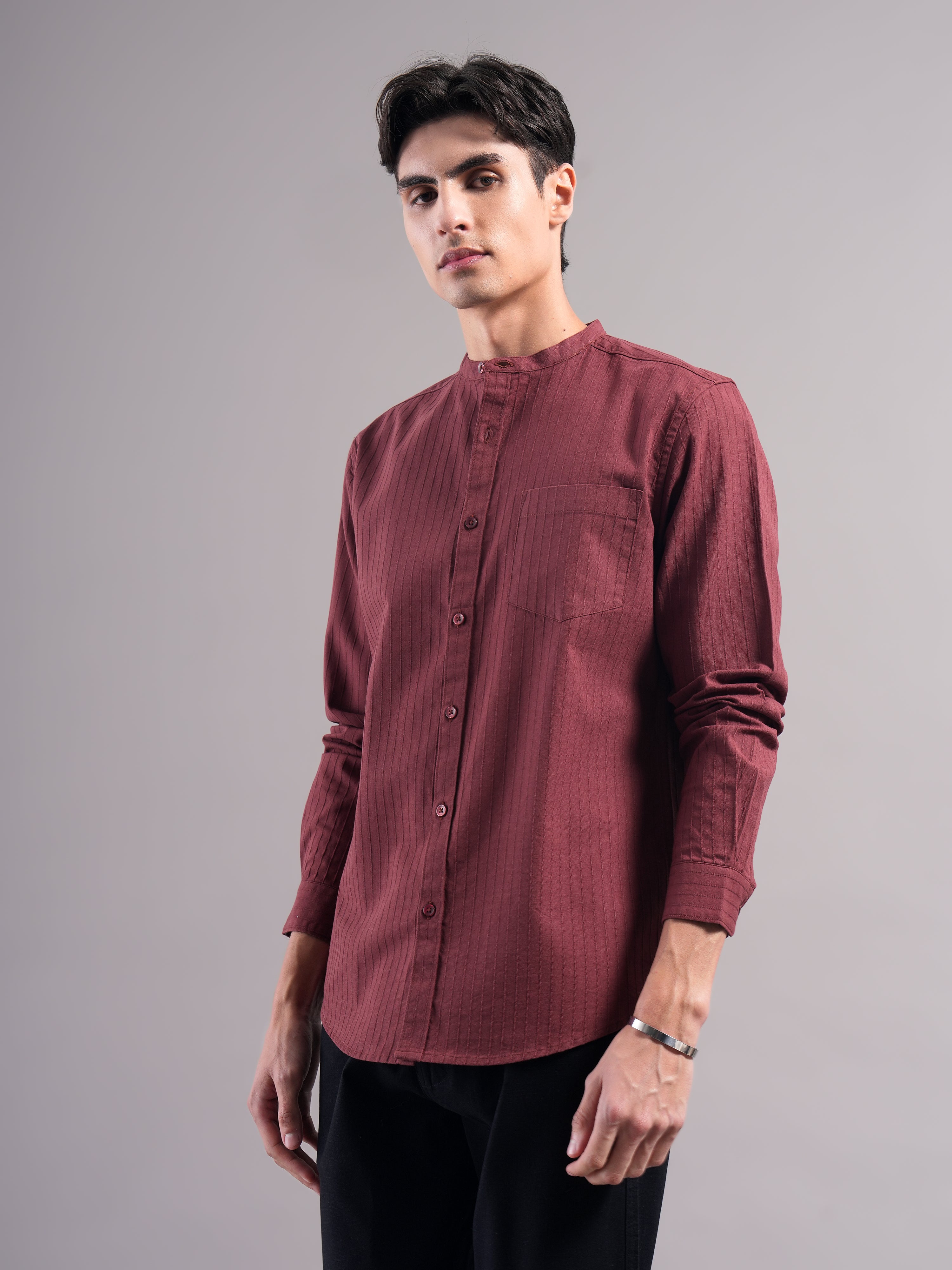 Men Smart Slim Fit Striped Casual Shirt