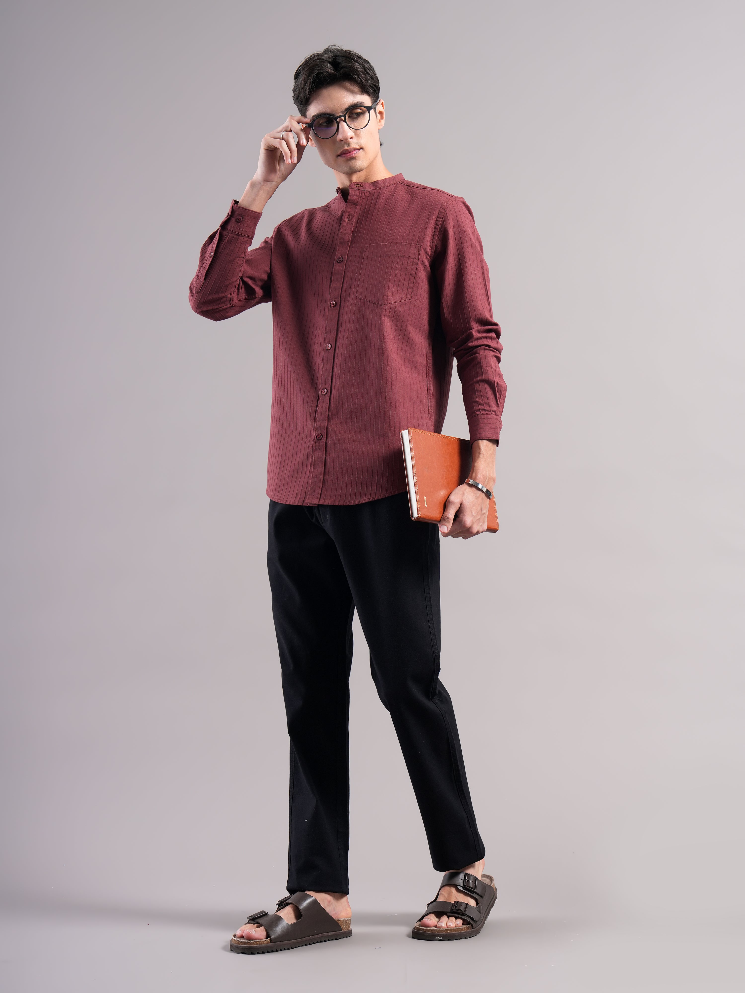 Men Smart Slim Fit Striped Casual Shirt