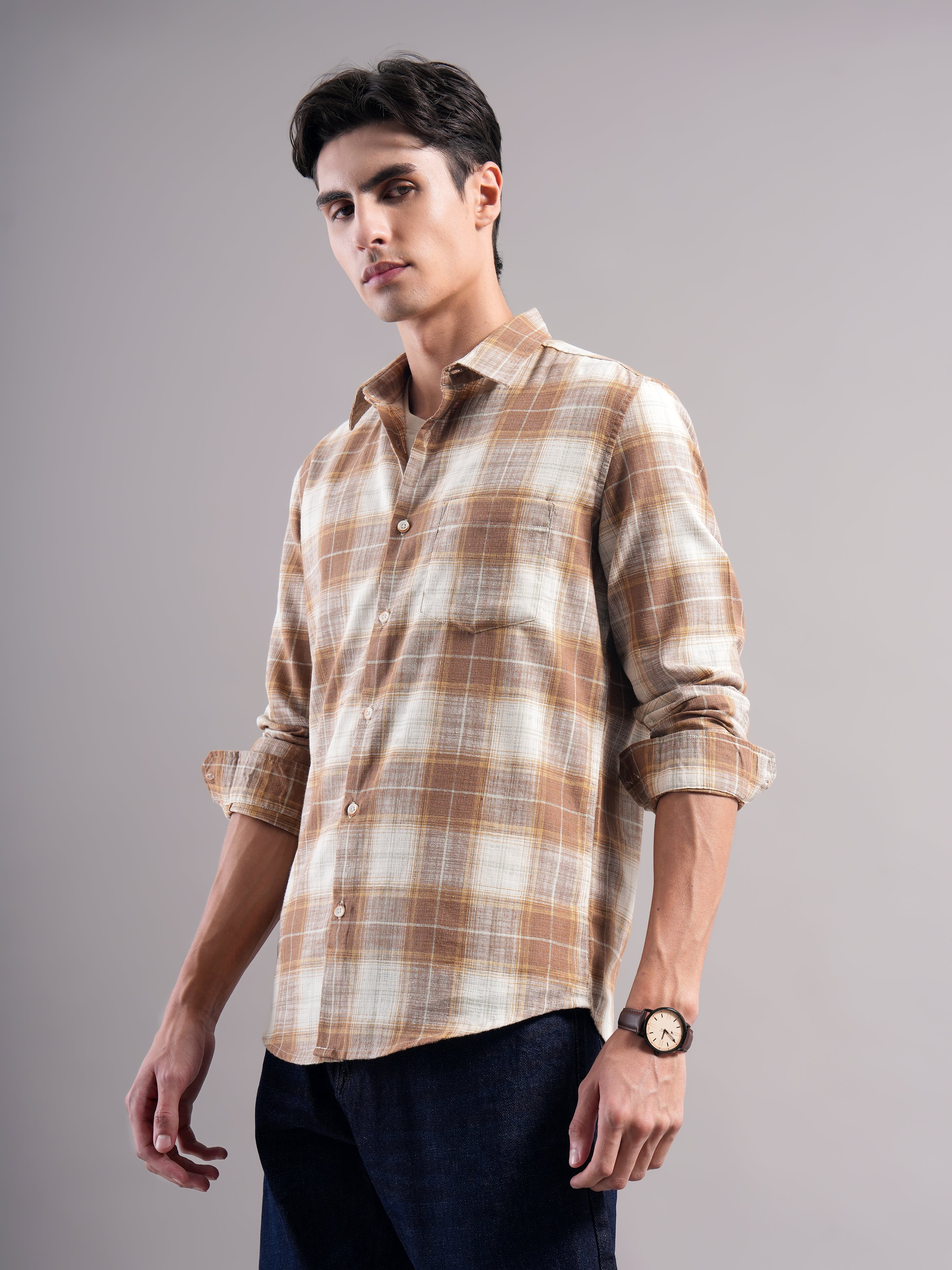 Men Smart Slim Fit Checked Casual Shirt