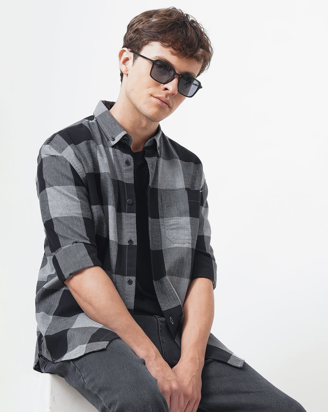 Men Standard Button-Down Collar Gingham Checked Cotton Casual Shirt
