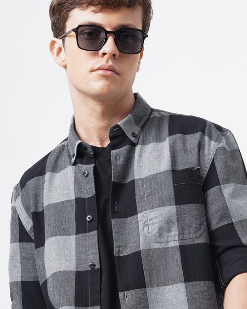 Men Standard Button-Down Collar Gingham Checked Cotton Casual Shirt