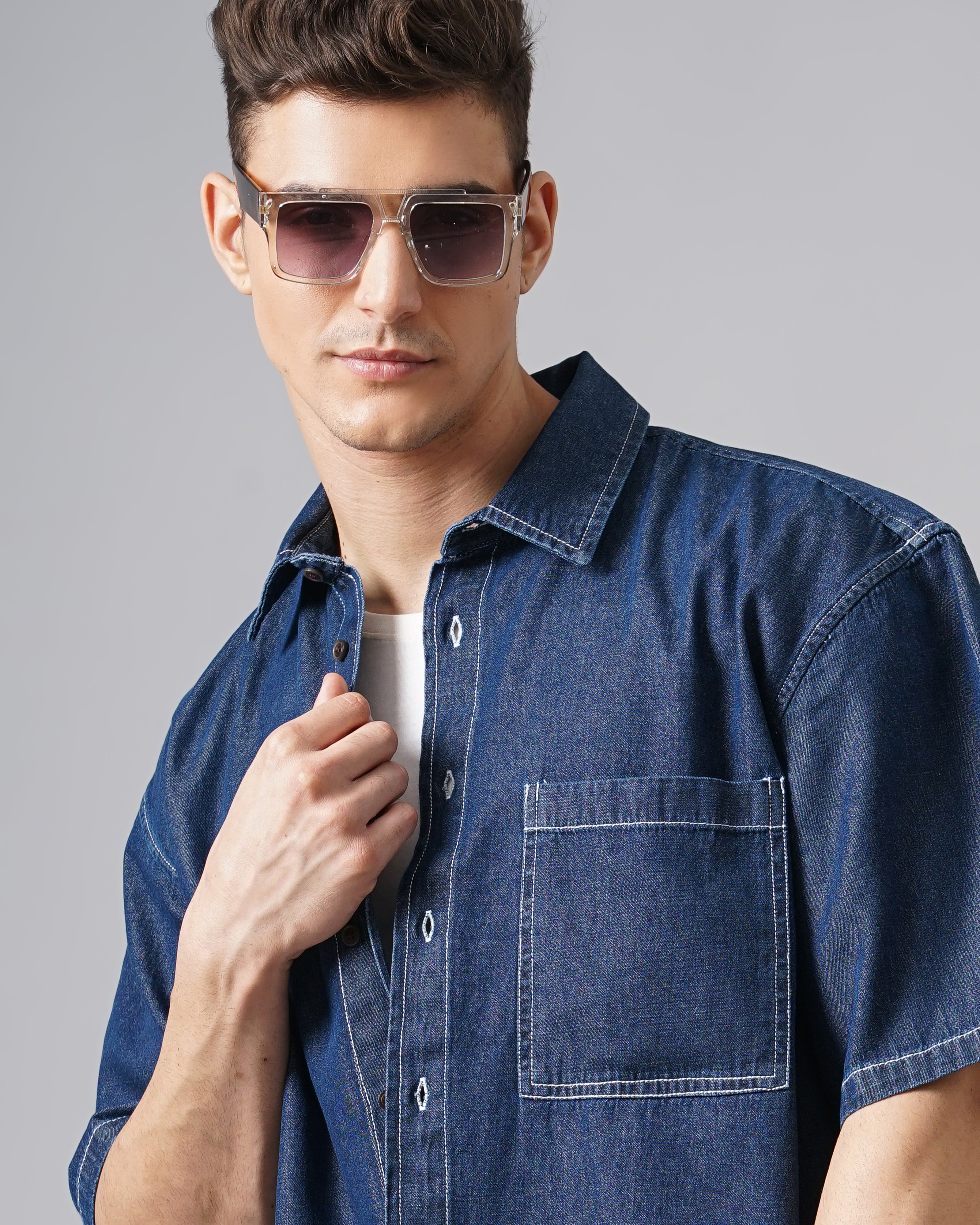 MEN'S OVERSIZED DENIM SHIRT