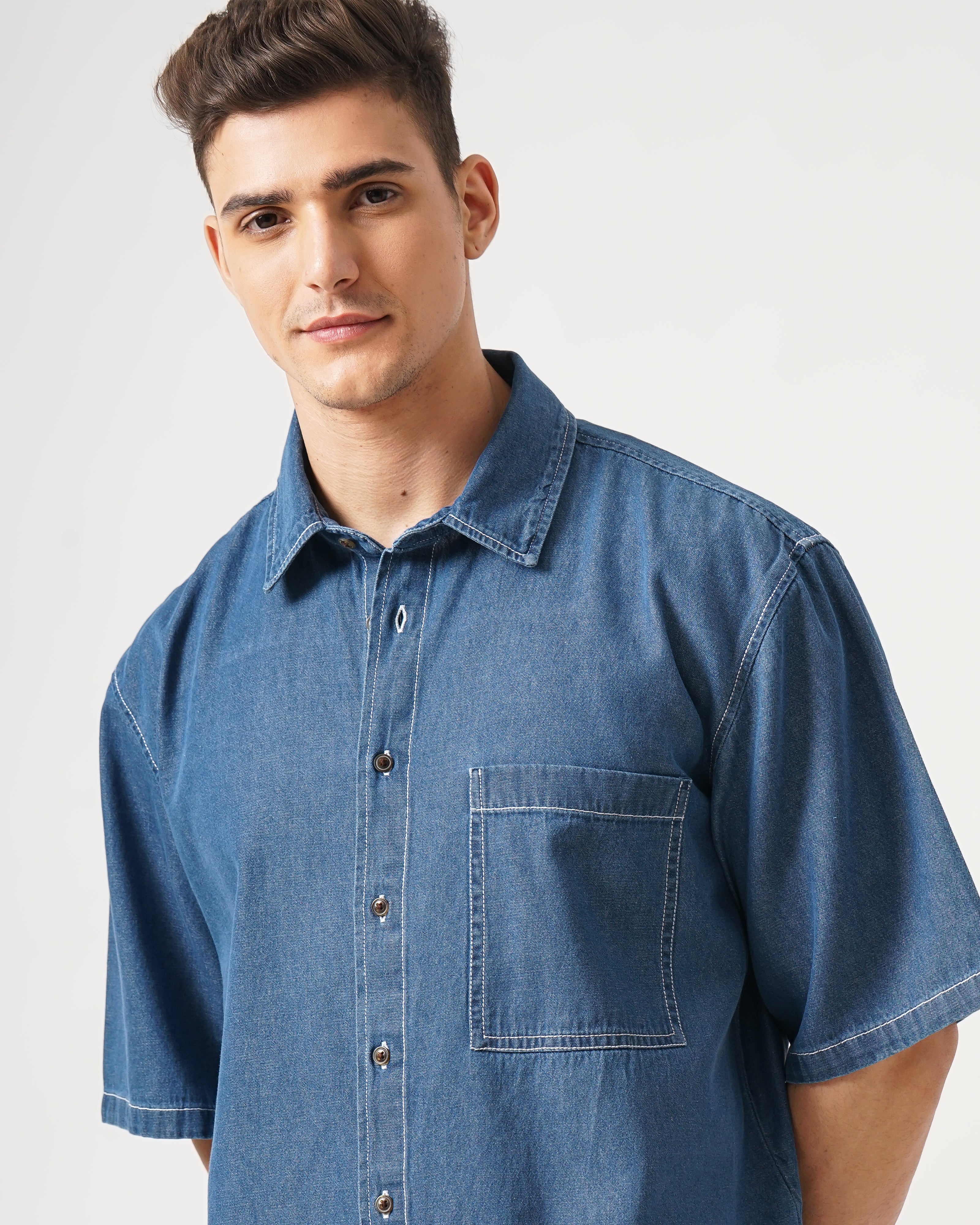 MEN'S OVERSIZED DENIM SHIRT