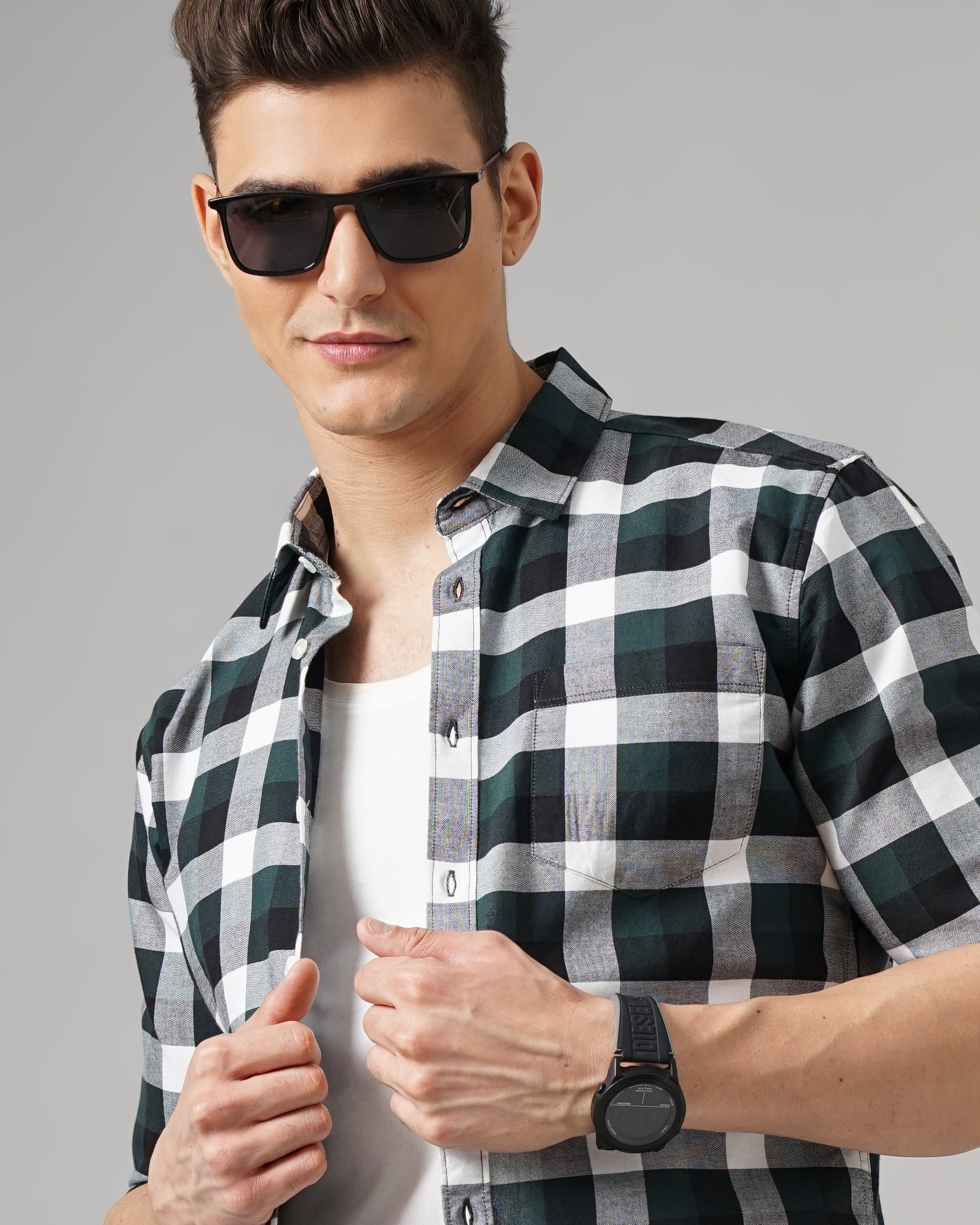 Men's Checks Shirt