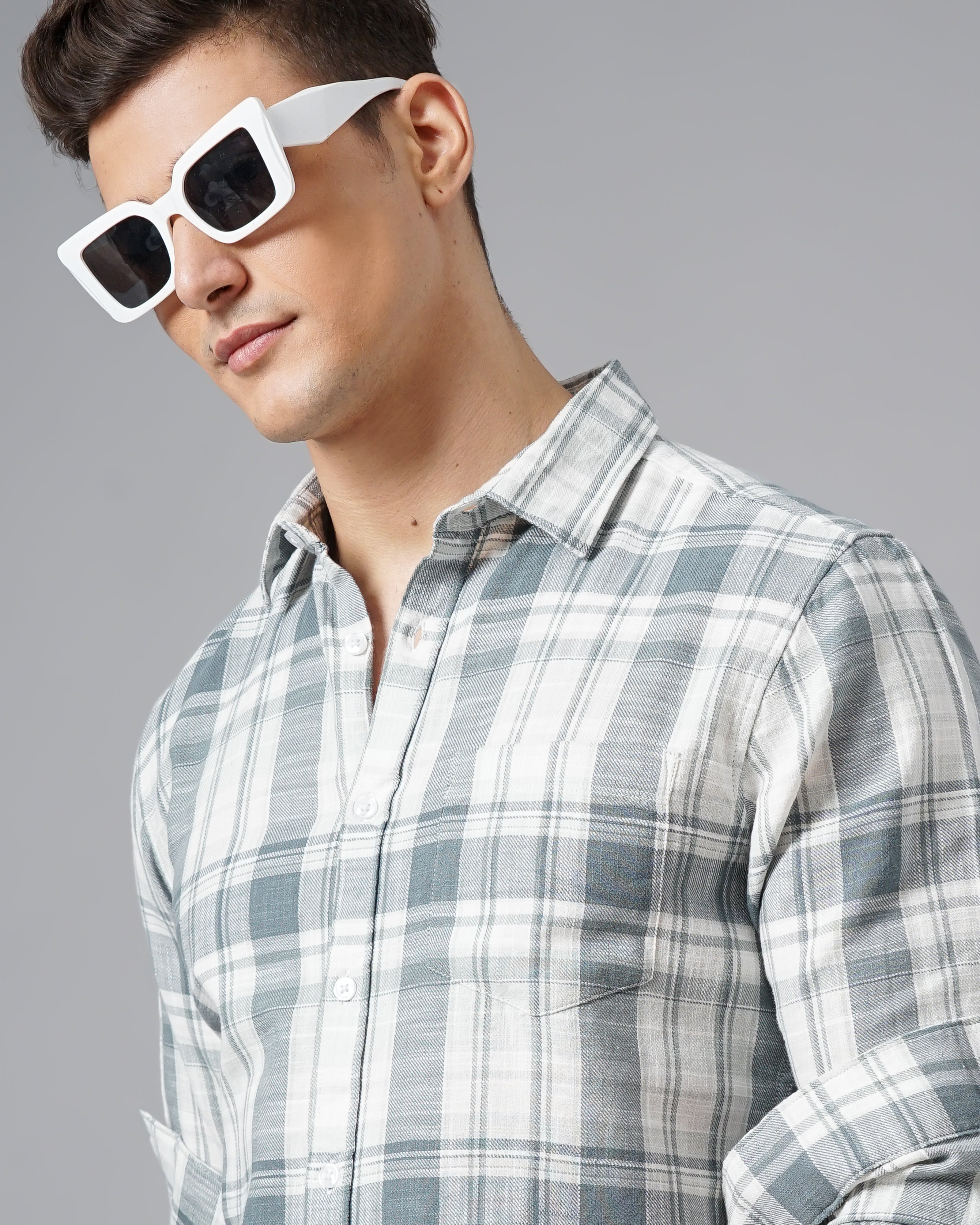 Men's Checks Shirt