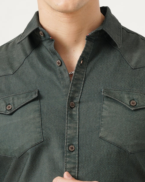 Men's Solid Casual Shirt