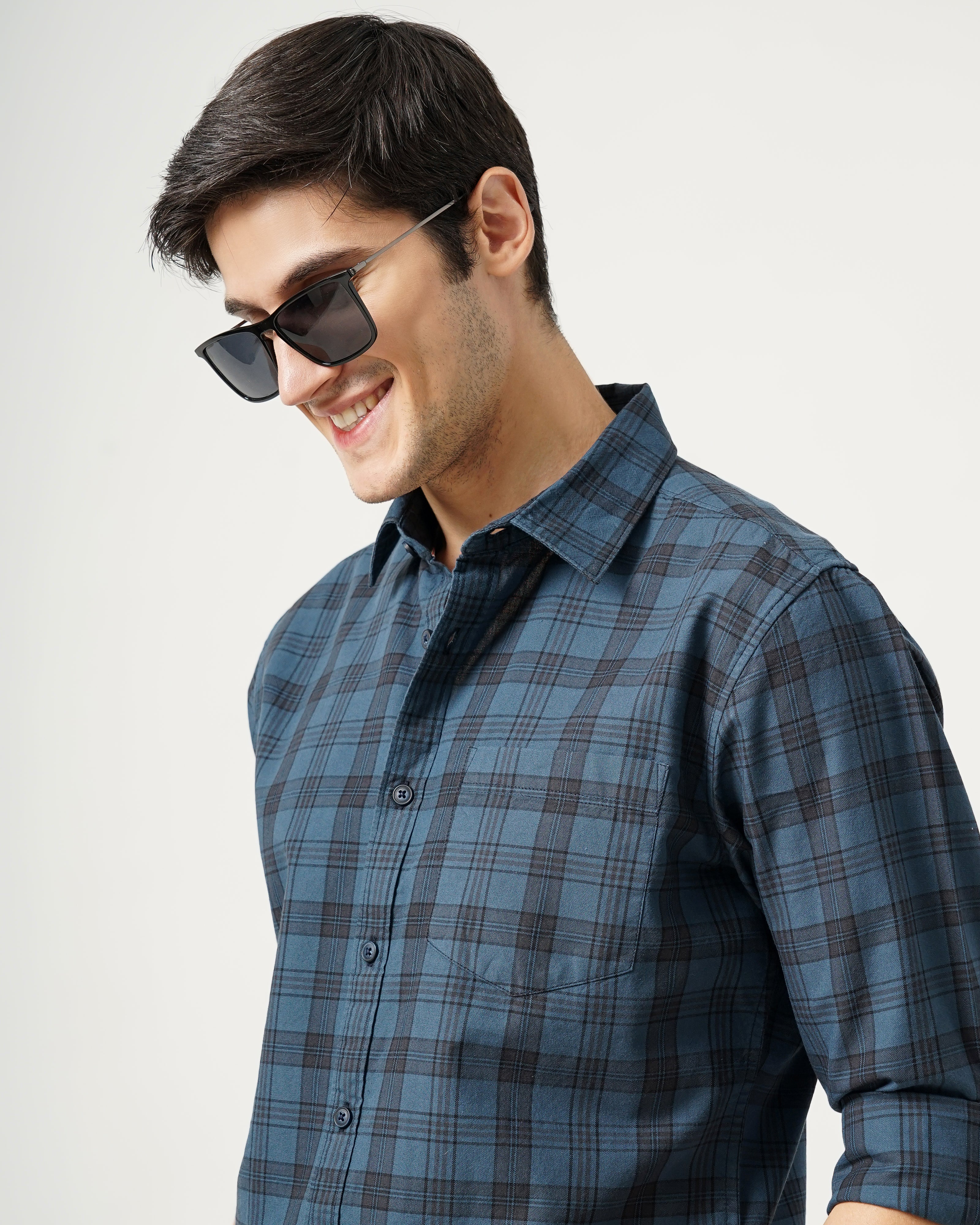 Men's Checks Shirt