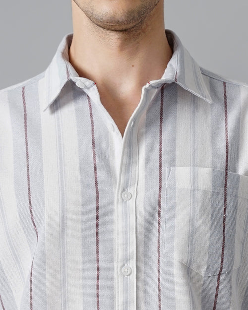Men Standard Slim Fit Opaque Casual Shirt