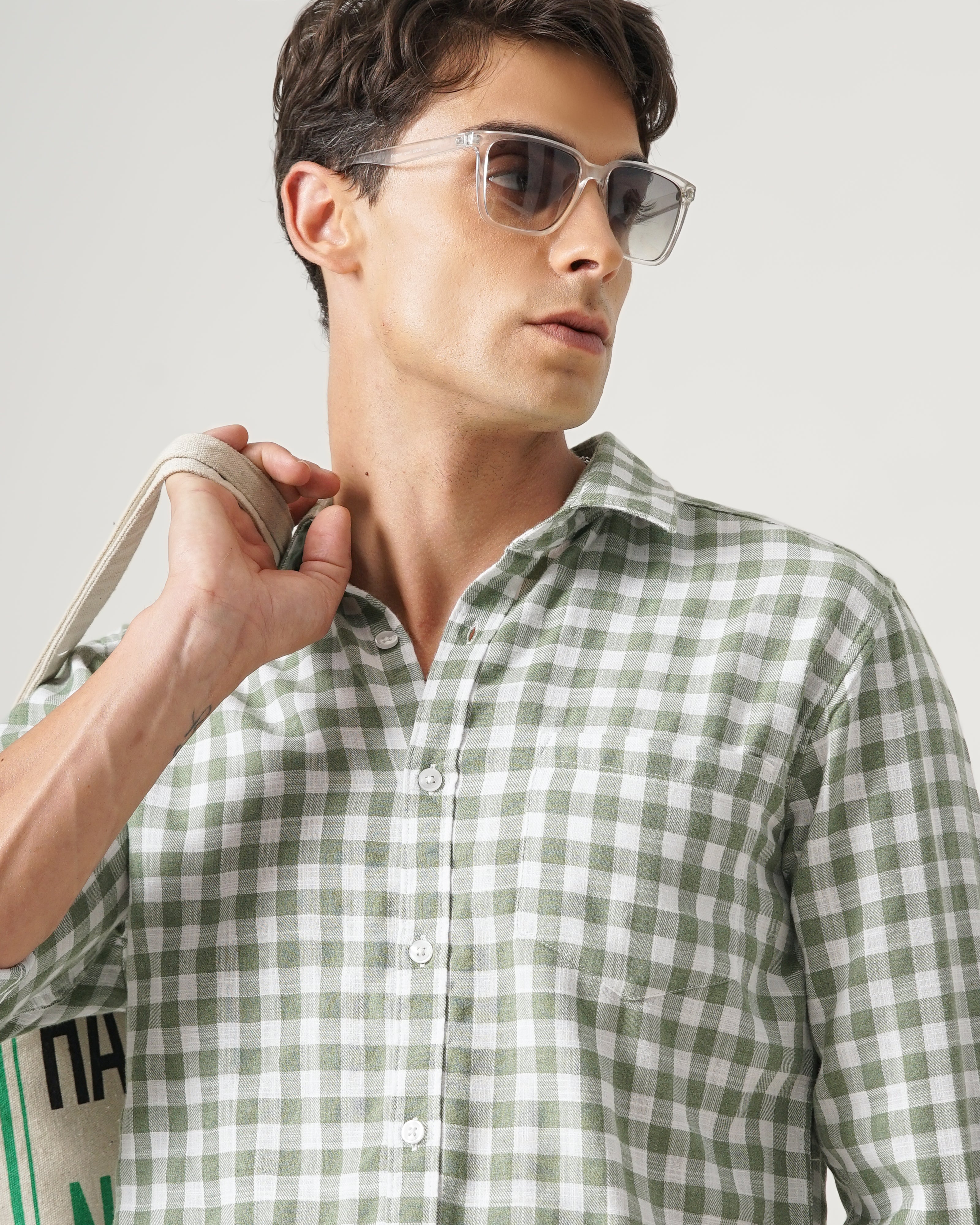 Men's Checks Shirt