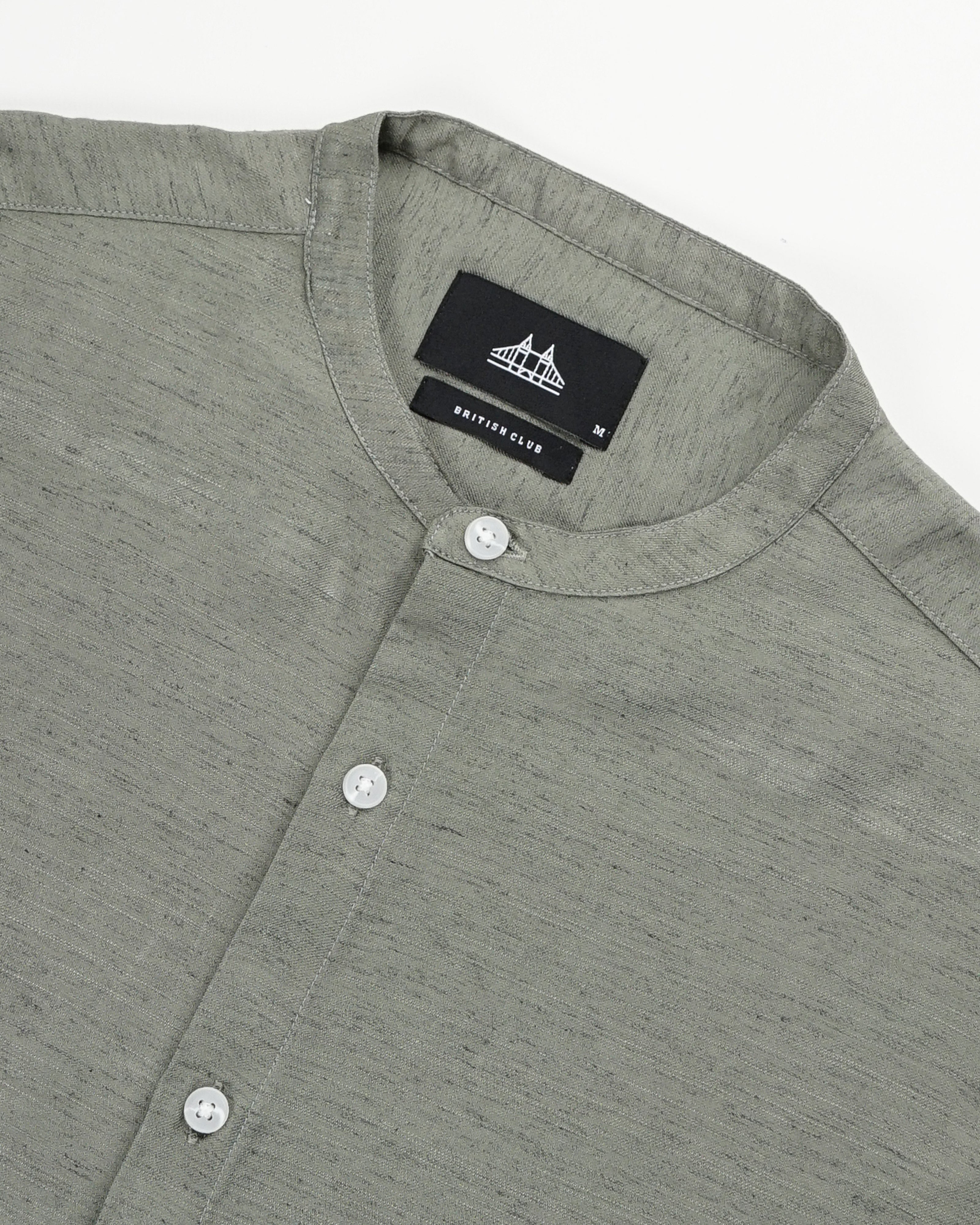 Men's Solid Casual Shirt