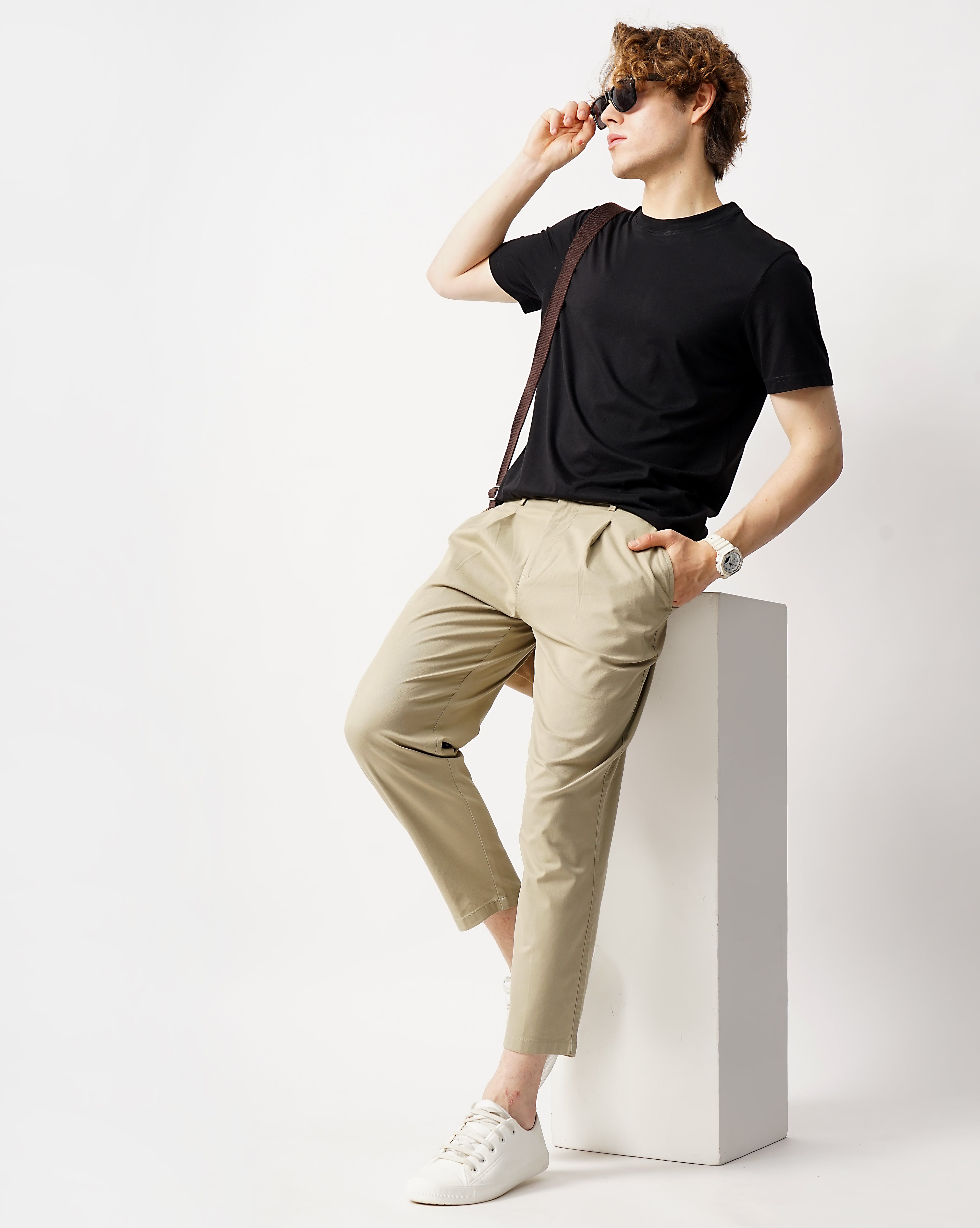 CROPPED LENGTH SINGE PLEATED TROUSER