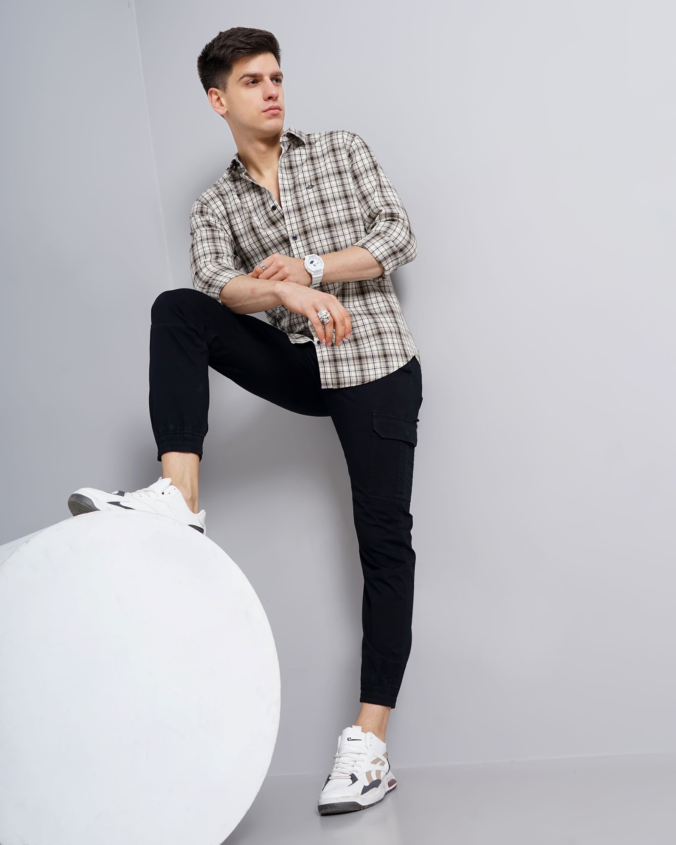 Men's Checks Shirt