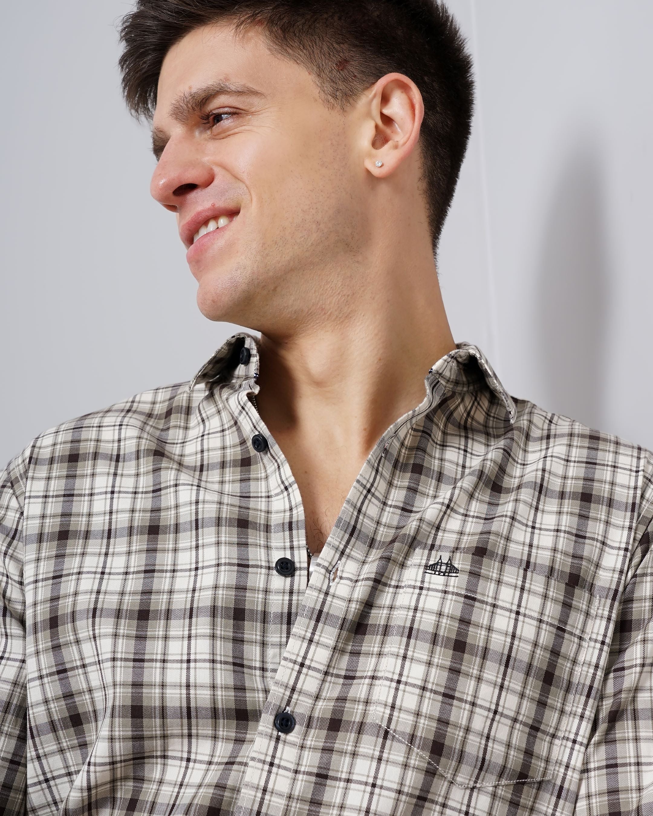 Men's Checks Shirt