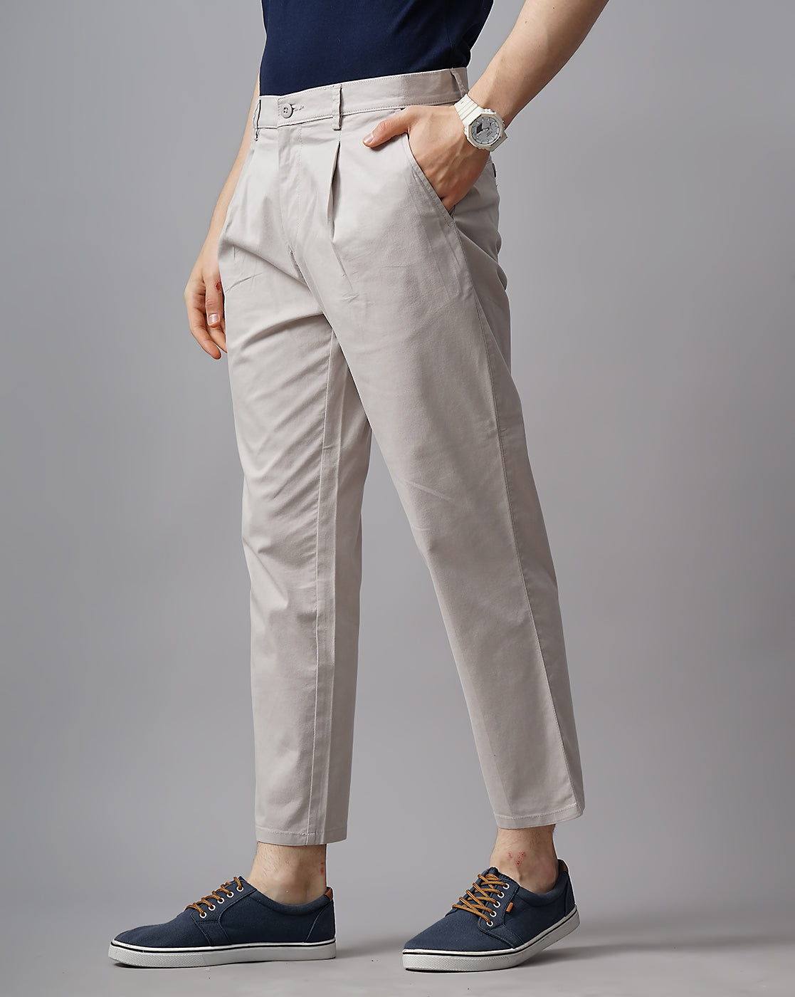 CROPPED LENGTH SINGE PLEATED TROUSER