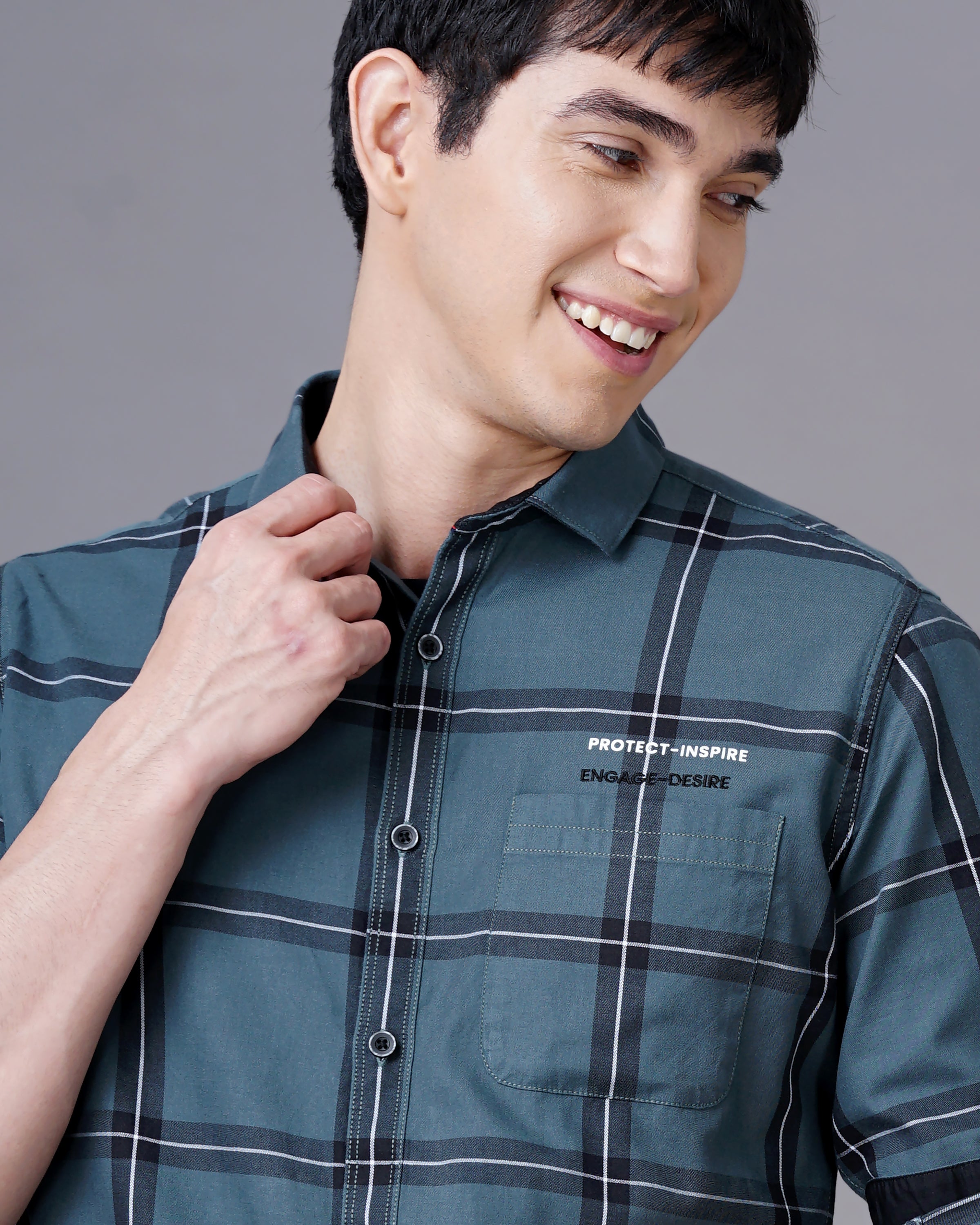Men's Checks Shirt