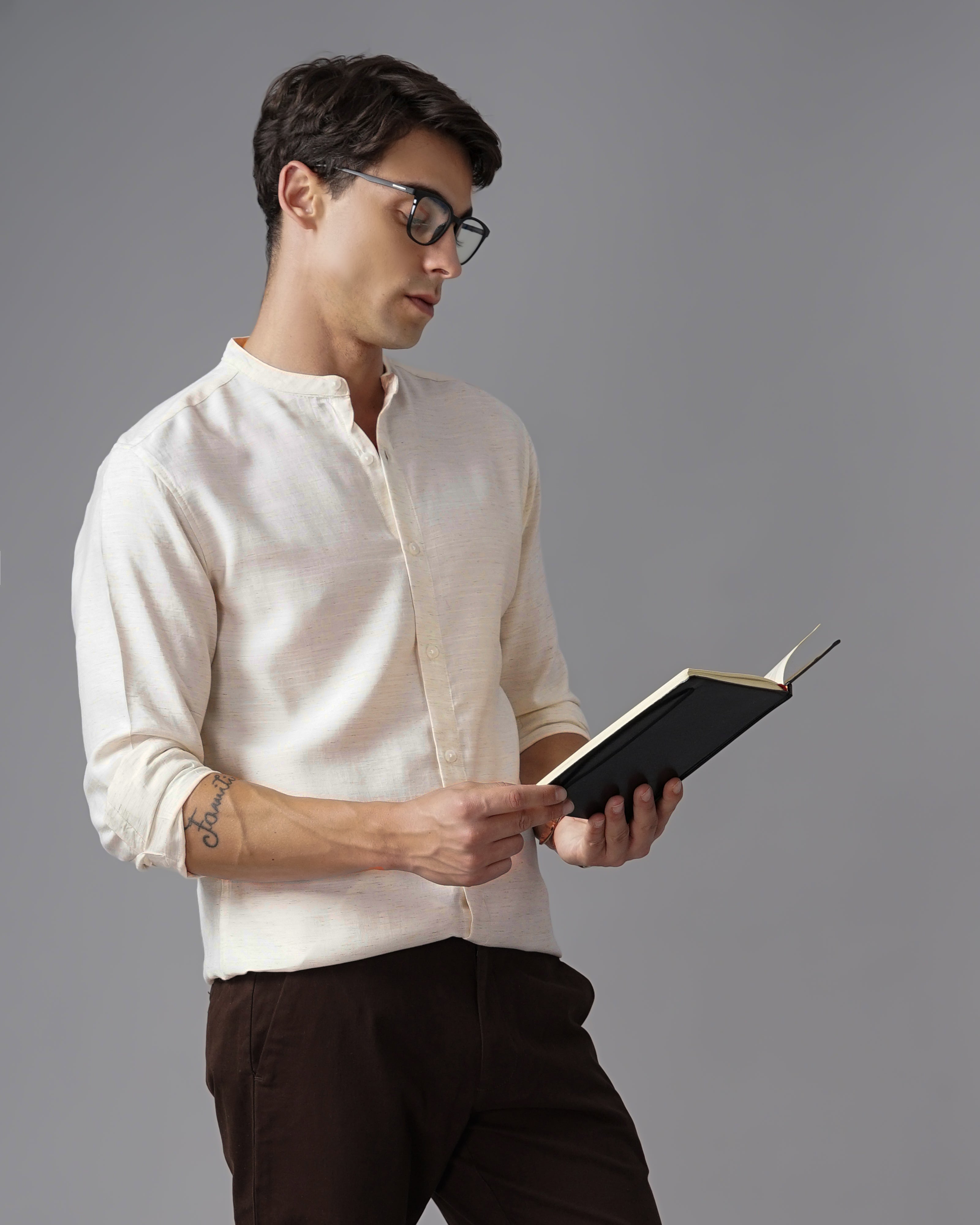 Men's Solid Casual Shirt