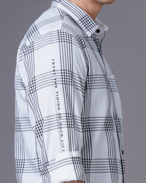 Men's Checks Shirt