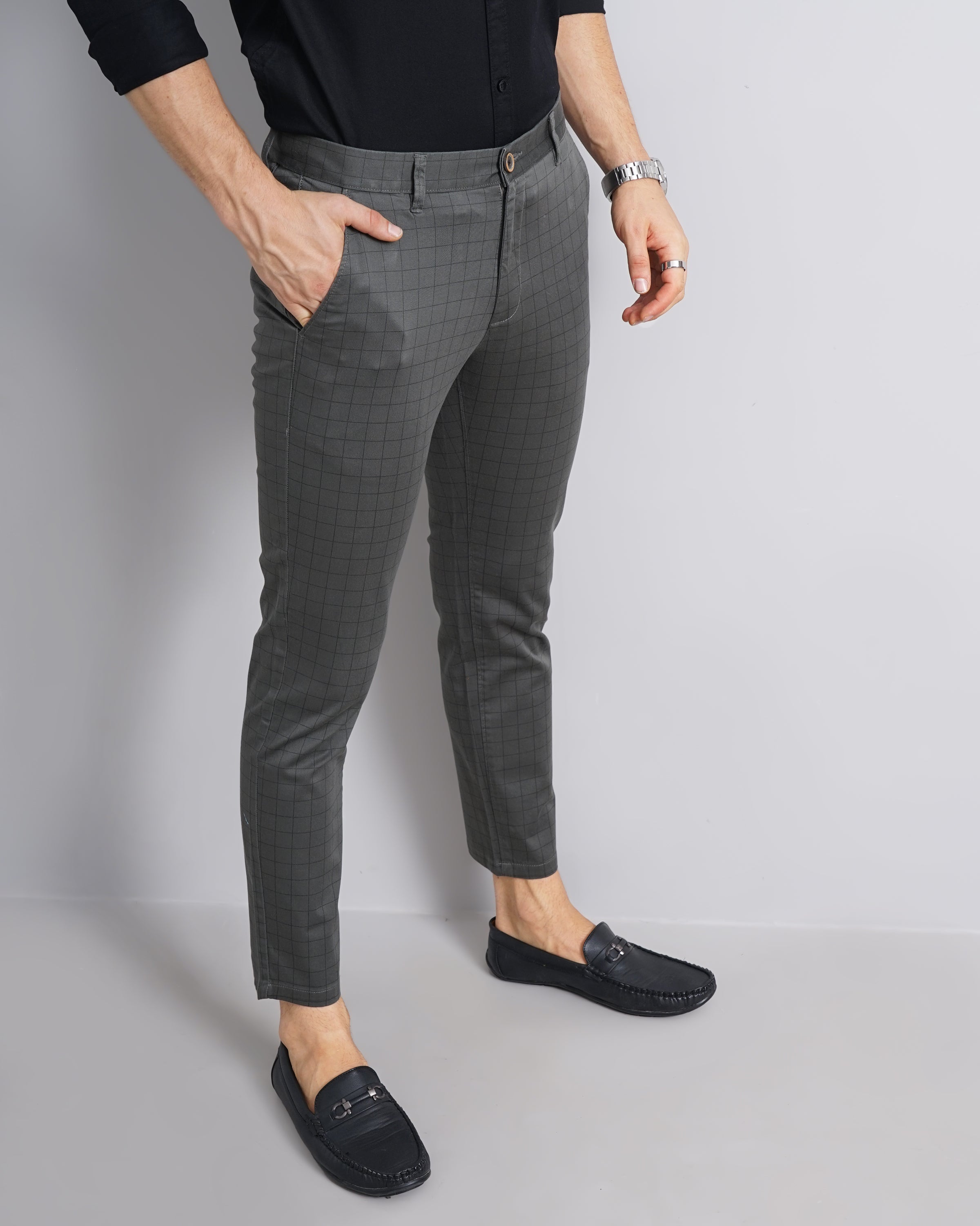 CHECKED SLIM FIT CHINOS