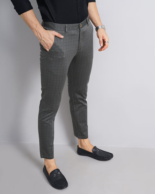 CHECKED SLIM FIT CHINOS