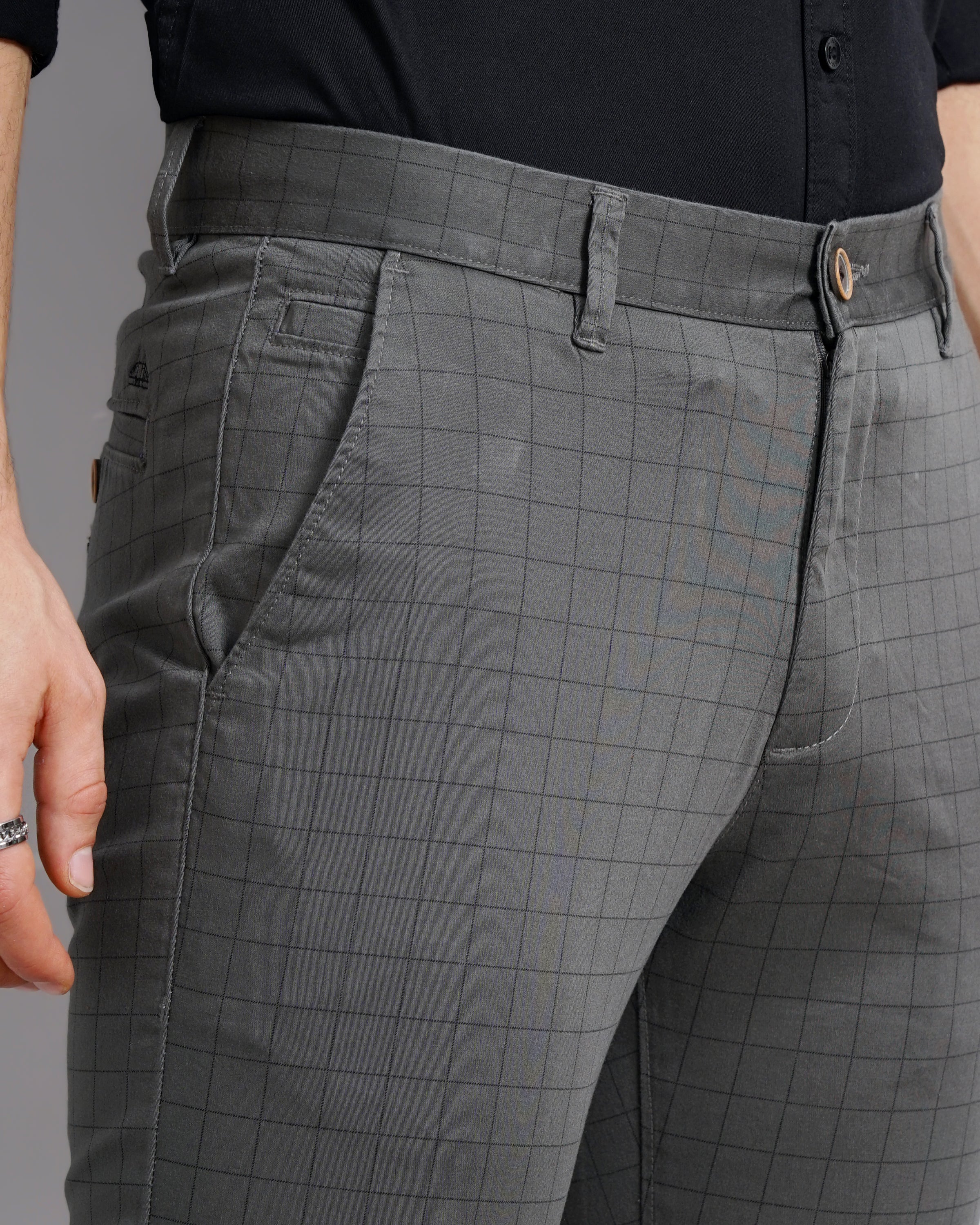 CHECKED SLIM FIT CHINOS