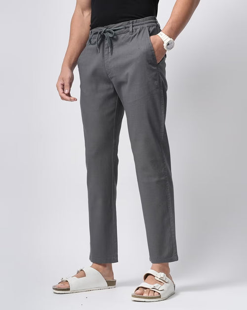 Men Comfort Slim Fit Low-Rise Cotton Cargos Trousers