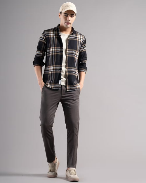Men Smart Slim Fit Low-Rise Trousers