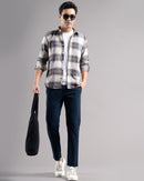 Men Smart Slim Fit Low-Rise Chinos Trousers